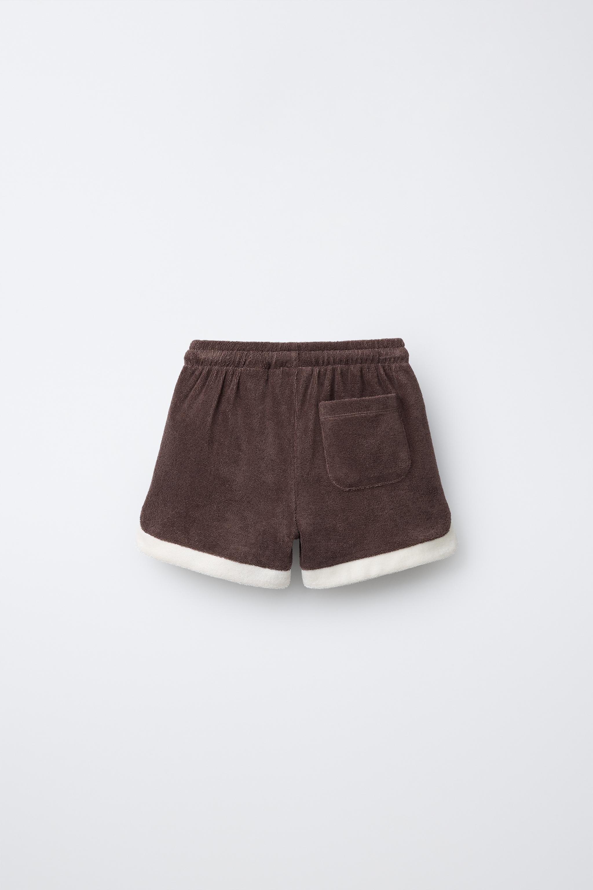 SHORT EFFET ÉPONGE AVEC ÉTIQUETTE